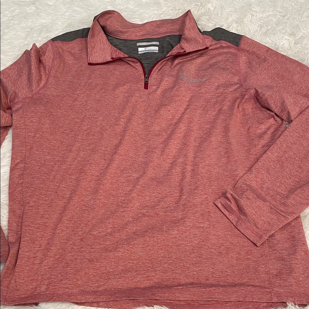 Columbia Men's Heathered Red Pullover